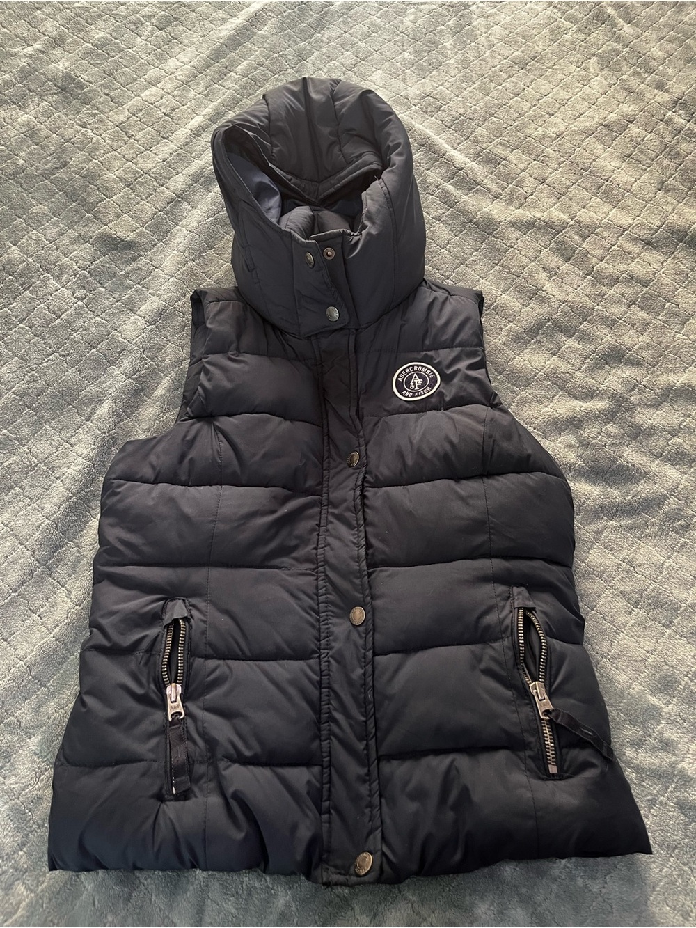 Abercrombie & Fitch Navy Quilted Puffer Vest